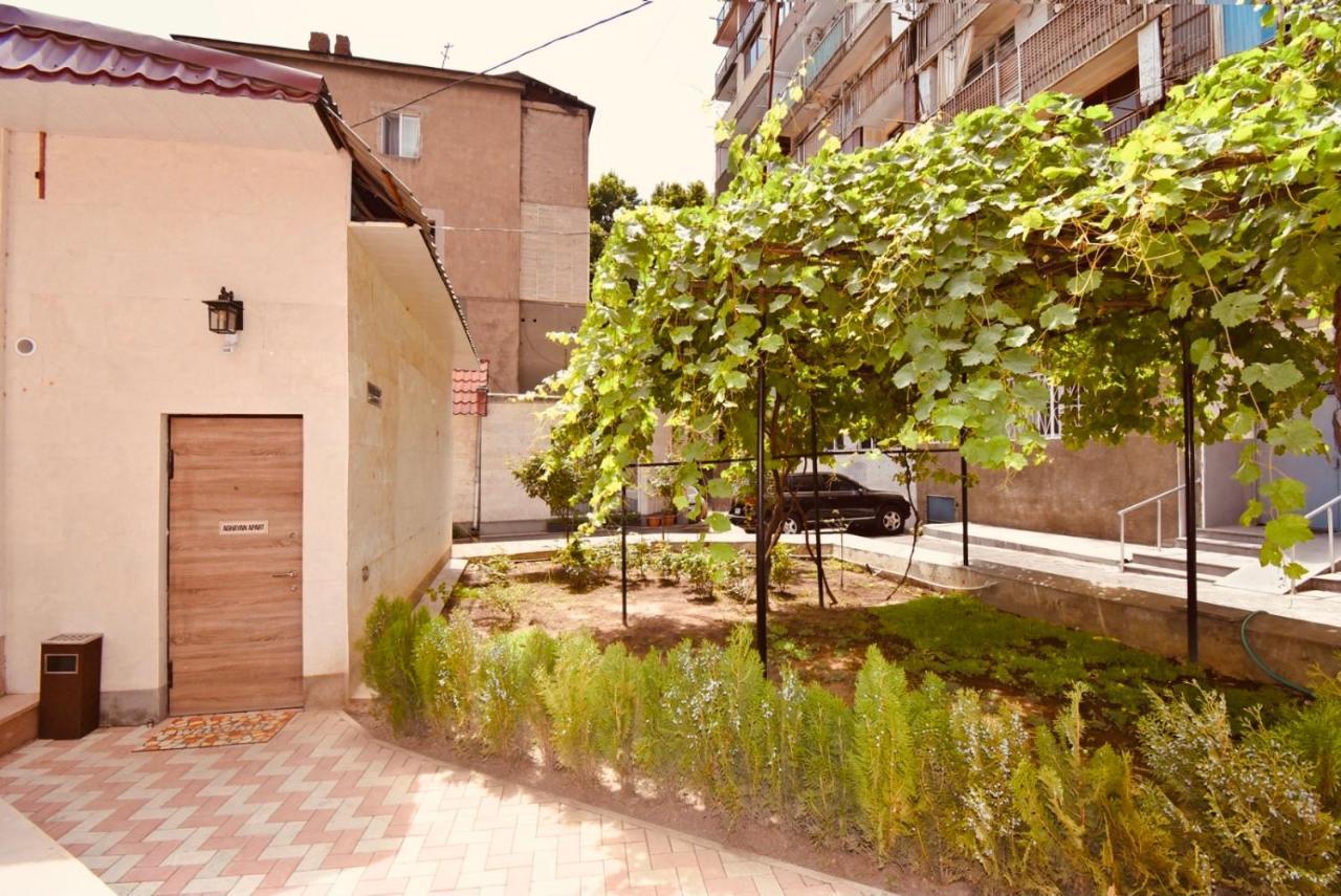 Aghayan Apart يريفان المظهر الخارجي الصورة